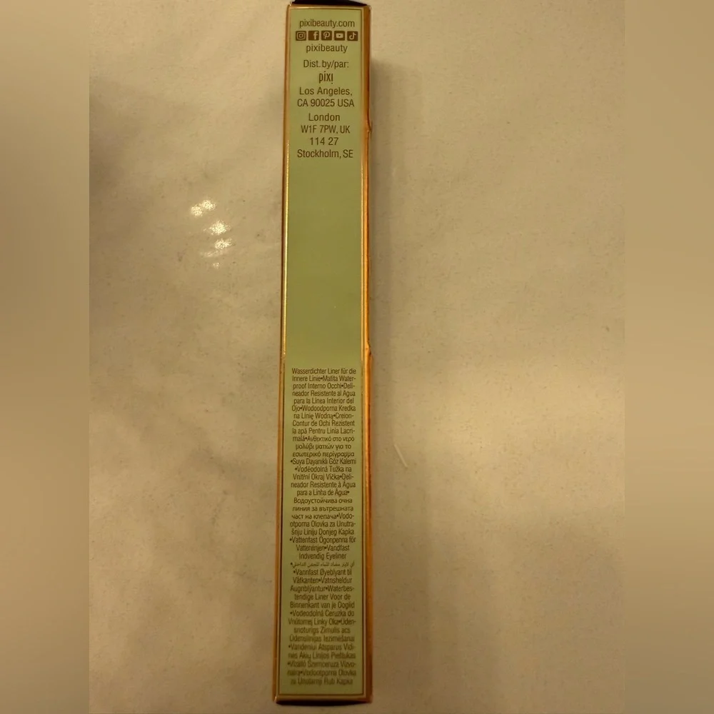 New - Pixi by Petra - Eye‎ Define Waterline Liner